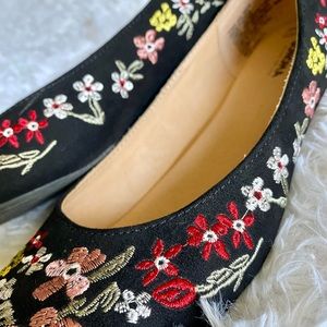 Sonoma Goods For Life Evie black ballet flats floral embroidery women’s size 8.5